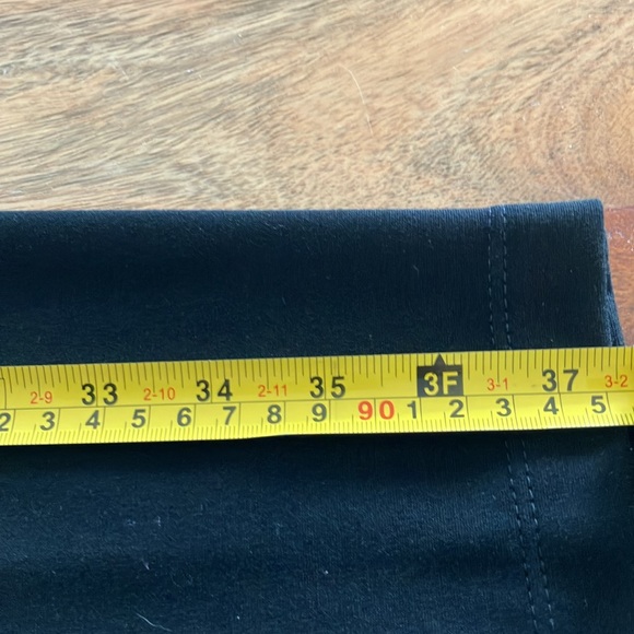 SALE Black St. John in extra small pull on pant . Made in Mexico. - Picture 9 of 9